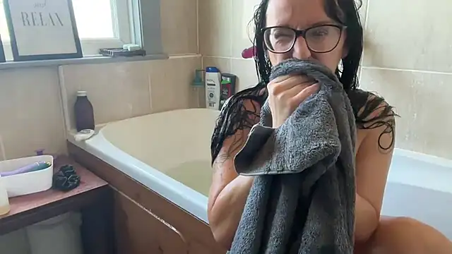That_English_Rose_'s Live Sex Cam Show