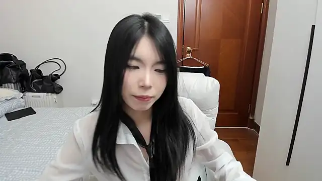 zhizhi0000's Webcam Show