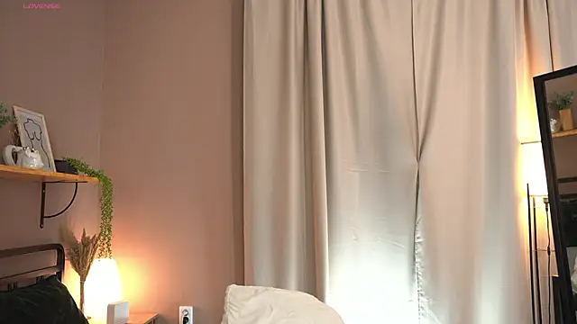 TastyTiffy's Live Sex Cam Show