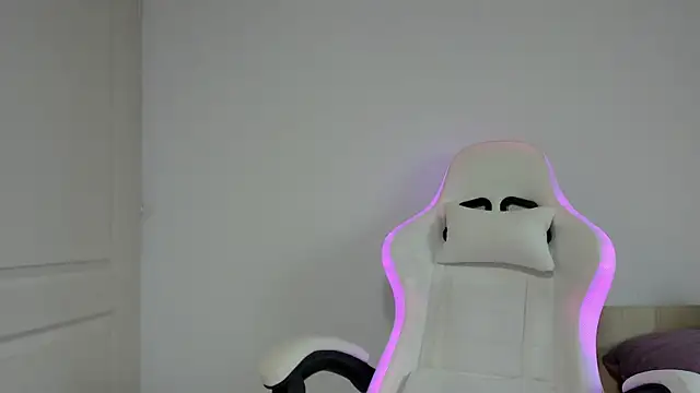 karlamiam's Webcam Show