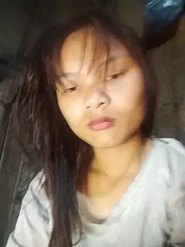 Uknhi's Webcam Show
