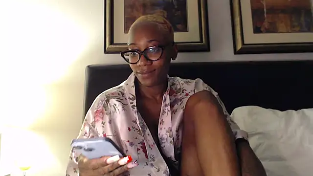 VixenCapri's Live Sex Cam Show