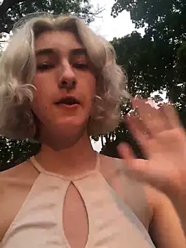 MiaRaw's Webcam Show