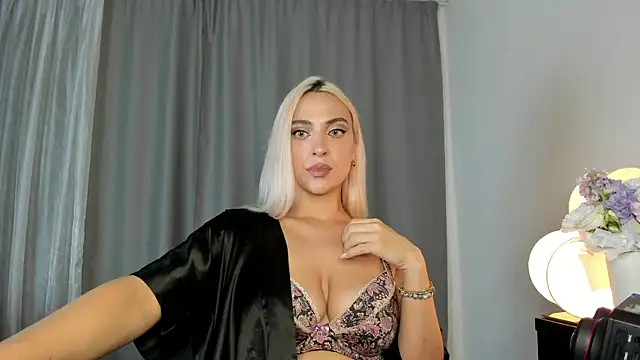 _Miss_Valentina_'s Webcam Show