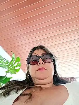 emma_tour's Live Sex Cam Show