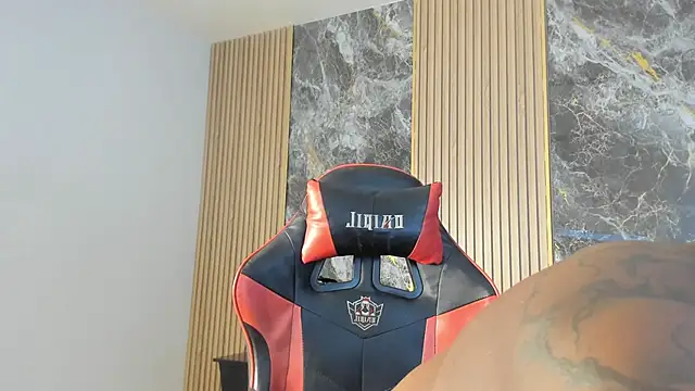 Troykhalil's Webcam Show