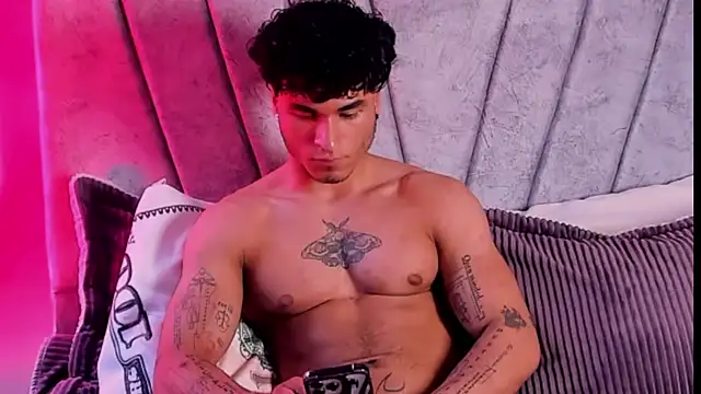 Thomas_Fit1's Webcam Show