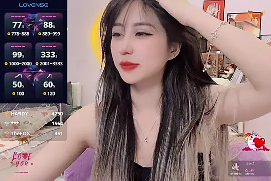 _LLisa_'s Webcam Show