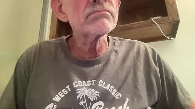 RightSized62's Webcam Show