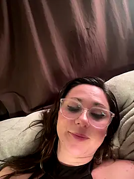 backwoodsbabe's Webcam Show