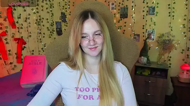 Katrina_George's Webcam Show
