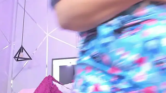 Ayla_martinez's Webcam Show