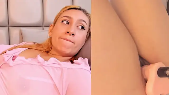 Emily_robertss' Webcam Show