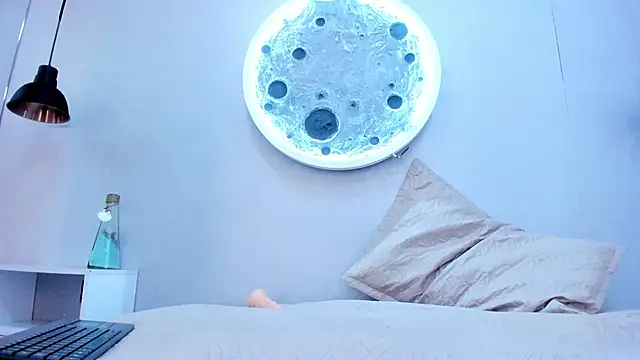 Luna_Tylor's Webcam Show