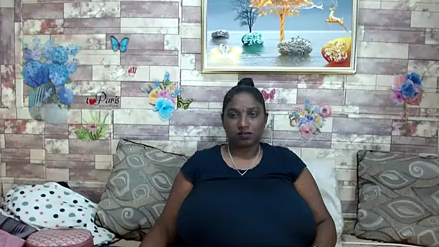 Indian_tracy's Webcam Show