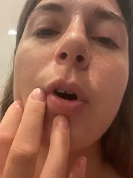 kate_nicepops999777 Webcam-Show