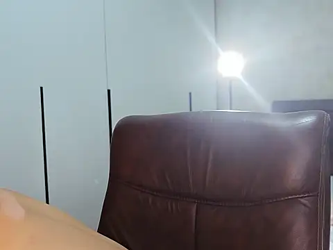 wuhongling's Webcam Show