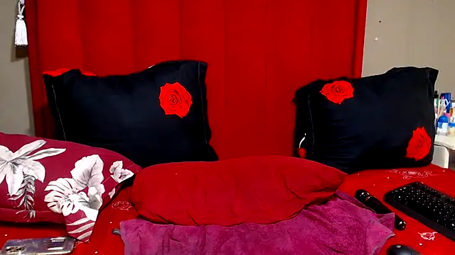 Candycrush2555's Webcam Show