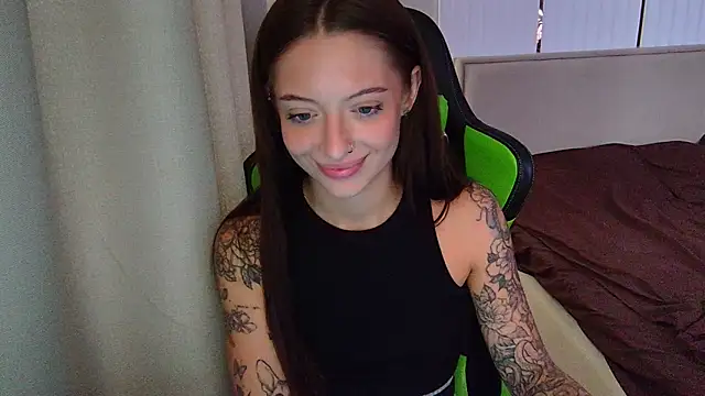 VoiceDreams' Webcam Show