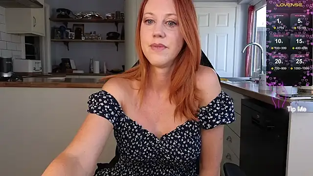 stripmequick's Live Sex Cam Show