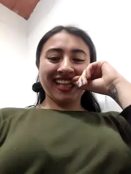 _Sarah-Office1's Webcam Show