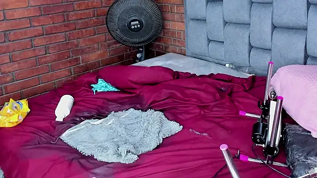 Couple_Gold69's Live Sex Cam Show