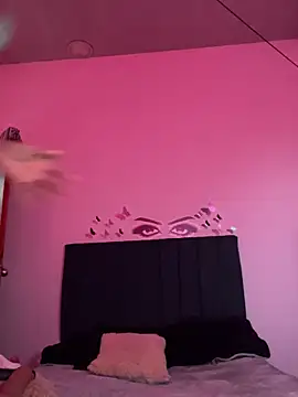Keyler_True18 Webcam Show