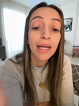 BelleLouiseVp's Webcam Show