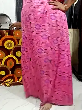 Pyasi-bhabhi's Webcam Show