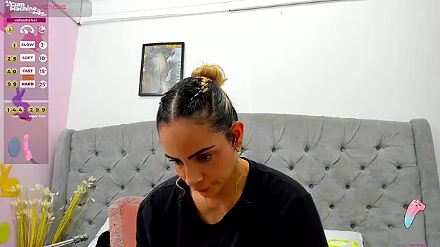 Valesskahall's Webcam Show