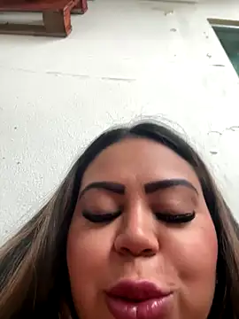 lariic's Webcam Show