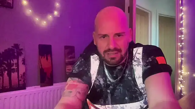 BUILDER4YOU's Webcam Show