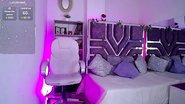 Adann_and_Justin's Live Sex Cam Show
