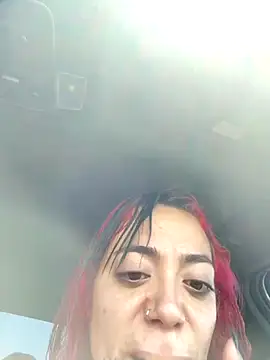 RacccoonBaby07's Webcam Show
