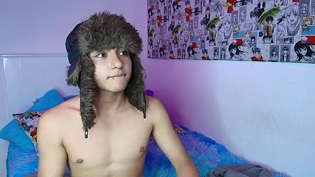 apolo_dreams' Live Sex Cam Show