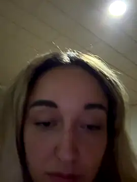BlondBellaxxx's Live Sex Cam Show