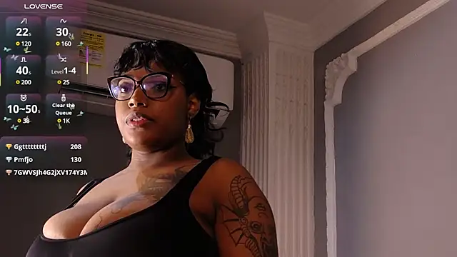 SheilaCoopers_'s Live Sex Cam Show