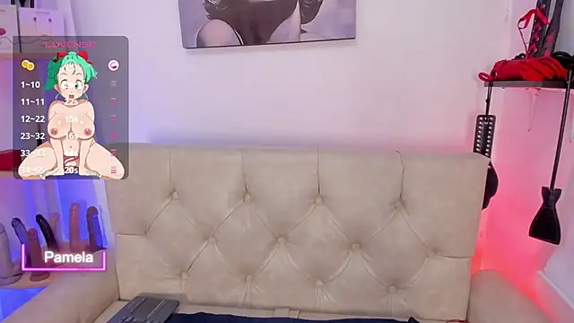 ginevra_boobs' Live Sex Cam Show