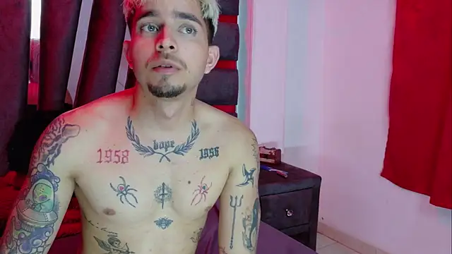 AliceandMax's Live Sex Cam Show