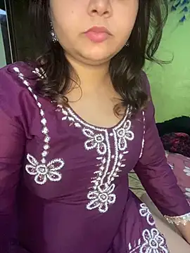 Loveandjoy's Live Sex Cam Show
