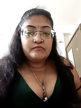 LAVERNIYA_'s Webcam Show