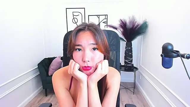 AnnaReyla's Live Sex Cam Show