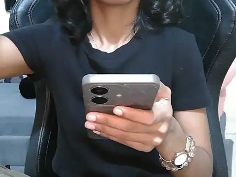 Zohin-Dishoza's Live Sex Cam Show