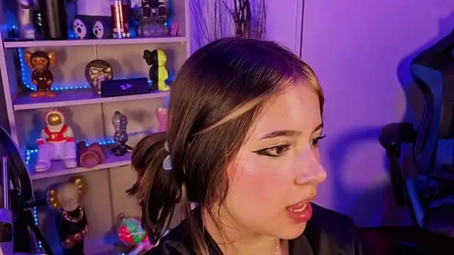 EmilyMiller_'s Live Sex Cam Show
