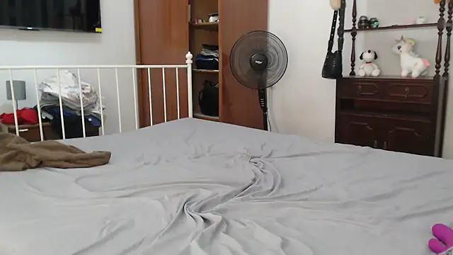 Curvymary's Live Sex Cam Show