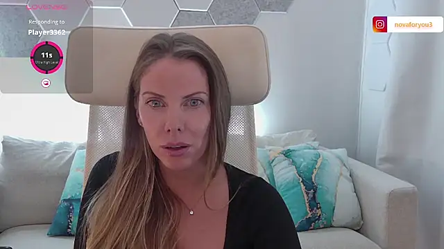 Nova-Lee's Live Sex Cam Show