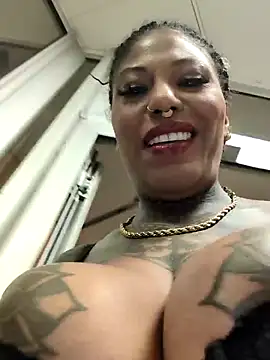 DarkDea's Live Sex Cam Show