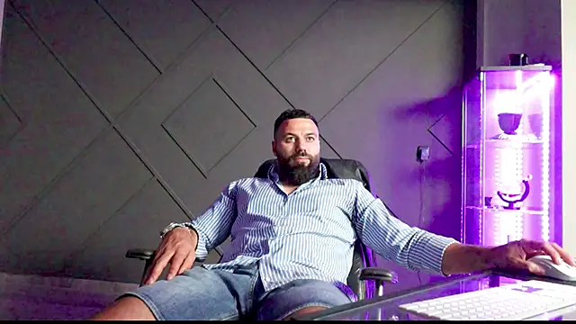 mattmasterss' Live Sex Cam Show