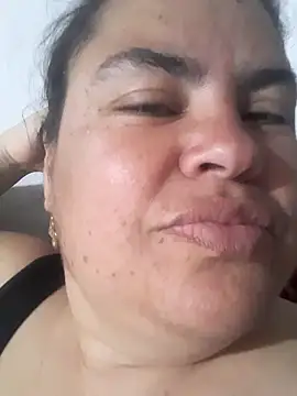 yaneth_'s Live Sex Cam Show
