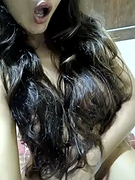 Shikha_49のウェブカメラショー